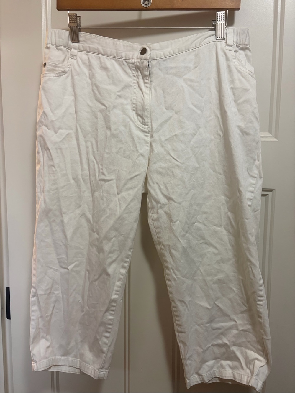 Blair Cream Elastic Waist Capris